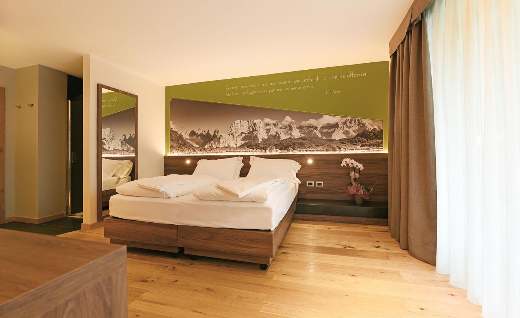 Dolomeet Boutique Hotel Pinzolo Kültér fotó